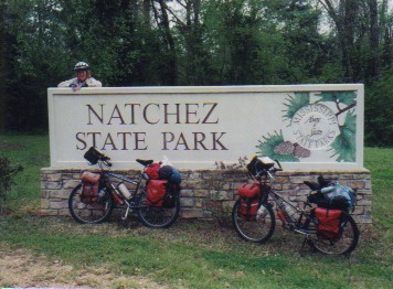 On the Natchez Trace we go